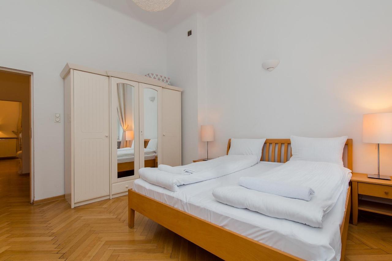 Shortstaypoland Boduena Varsóvia Exterior foto